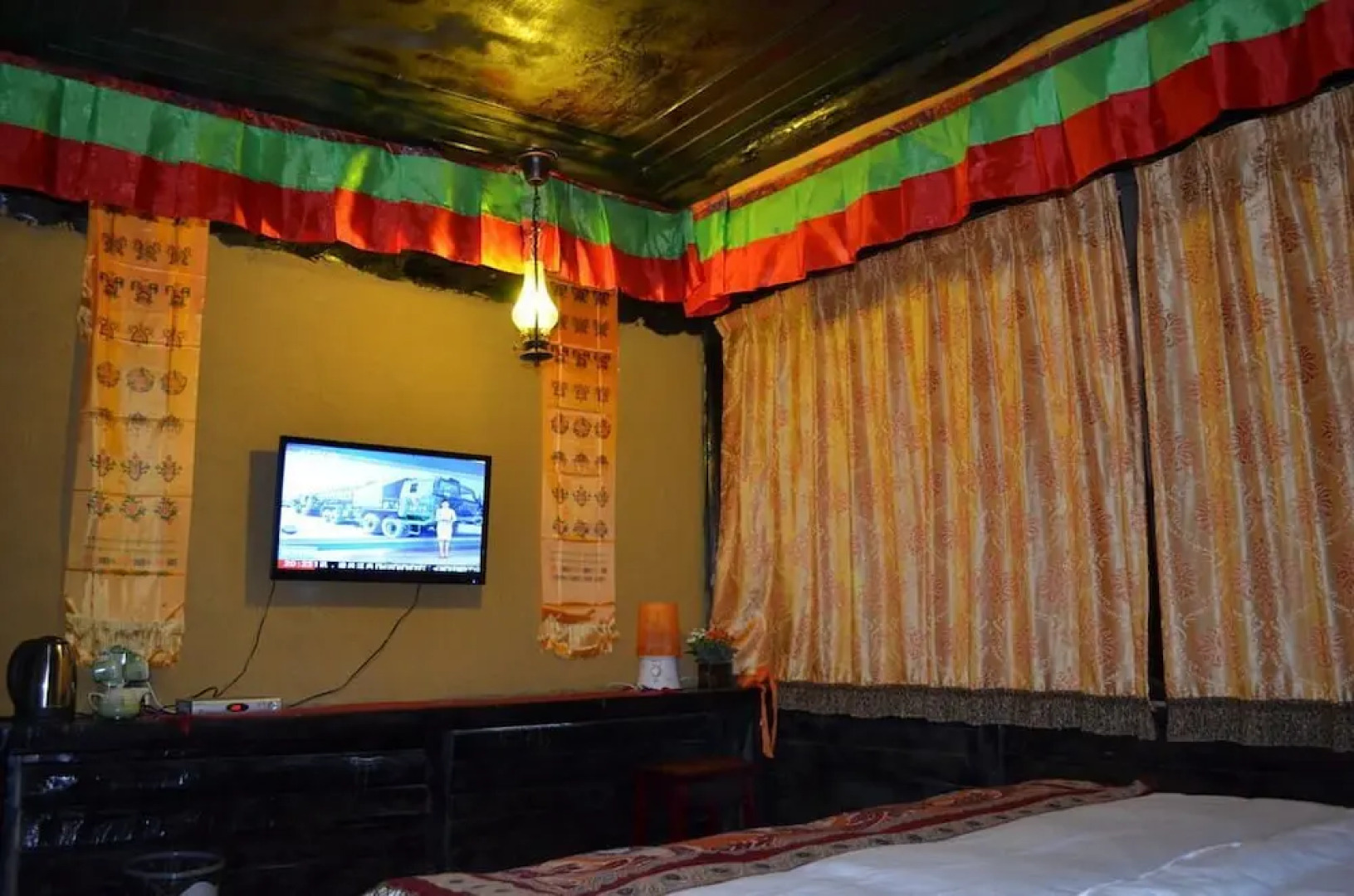 Shangri-La Timeless Inn