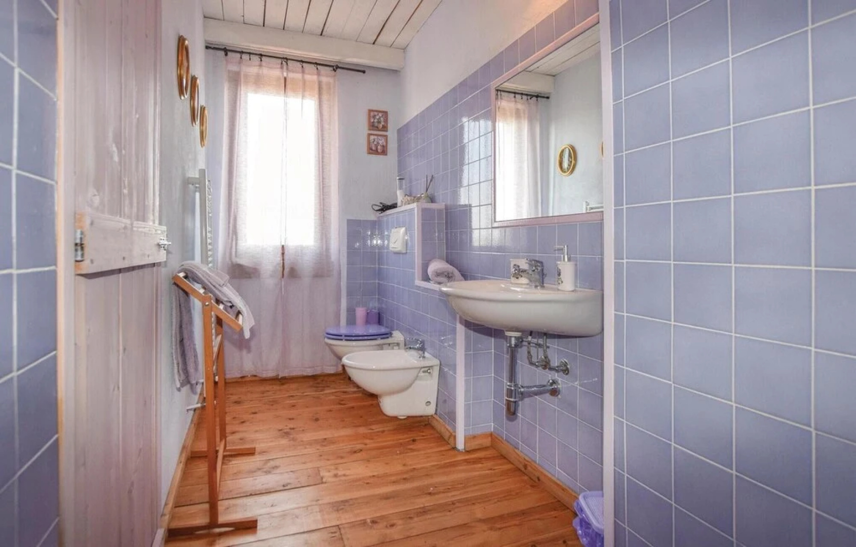 Stunning Home in Castelnuovo Calcea With Wifi and 7 Bedrooms