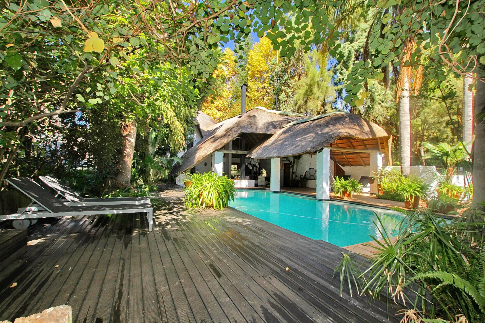 Hakunamatata Lodge & Health Spa/ Wedding & Conference venue