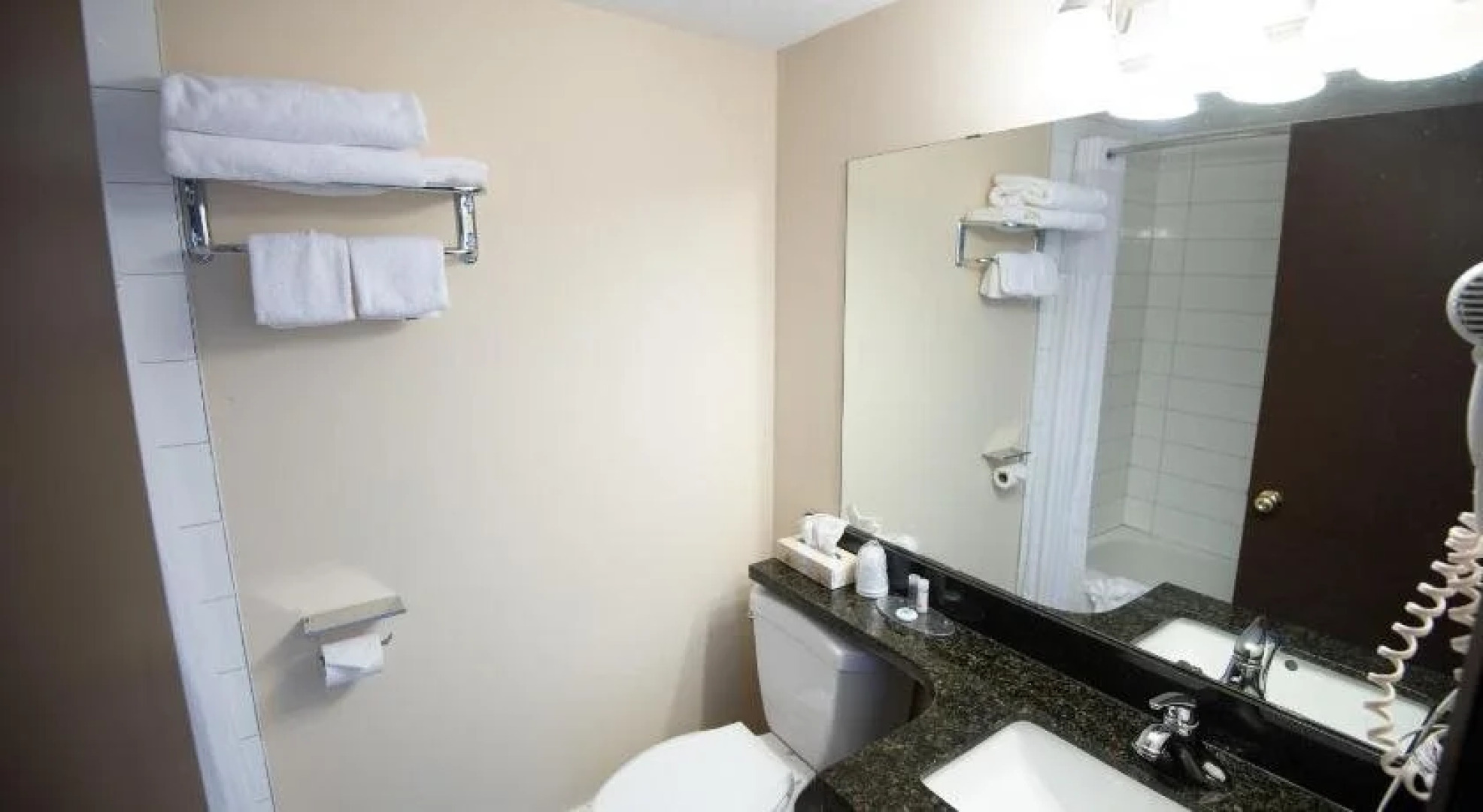 Northstar Inn & Suites