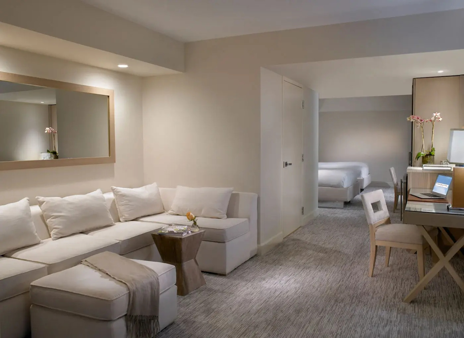 Отель Grand Beach Hotel Surfside West