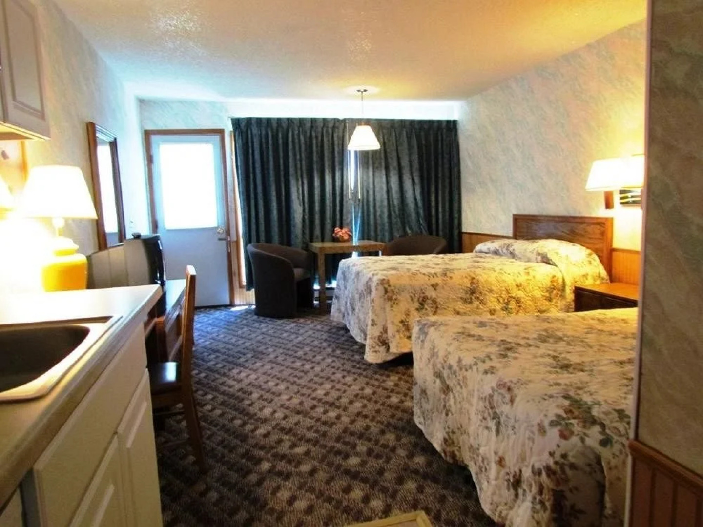 Depe Dene Lakeside Resort