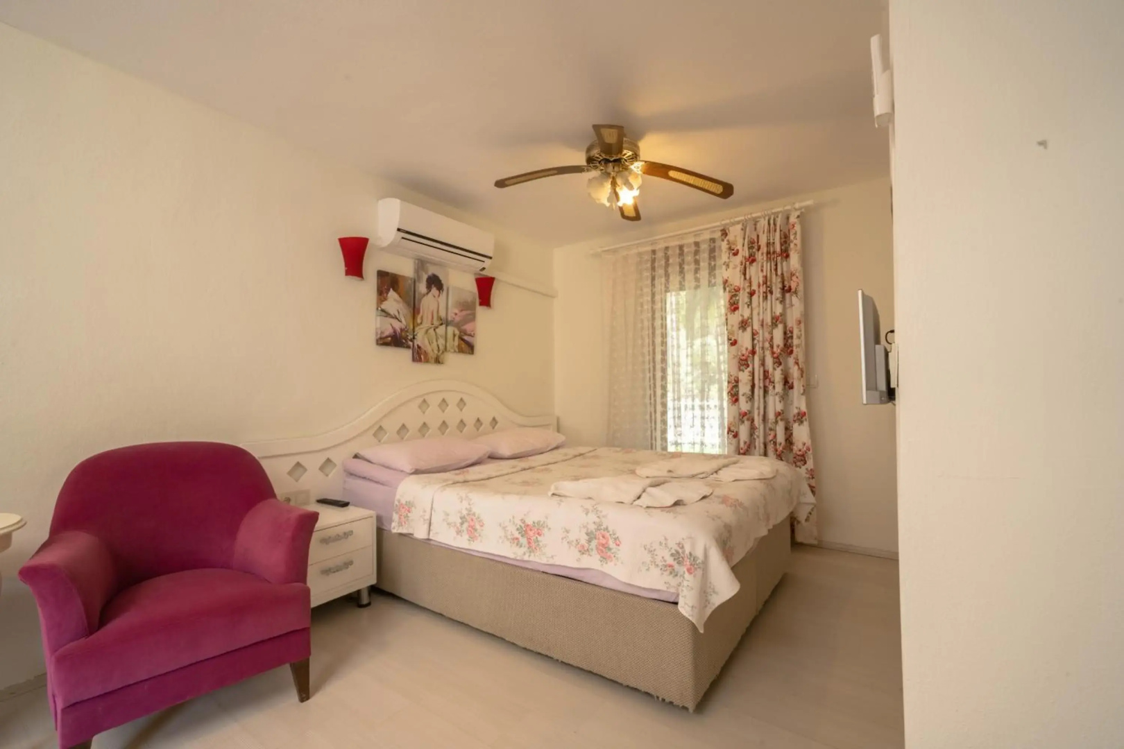 Zumrut Cirali Butik Otel