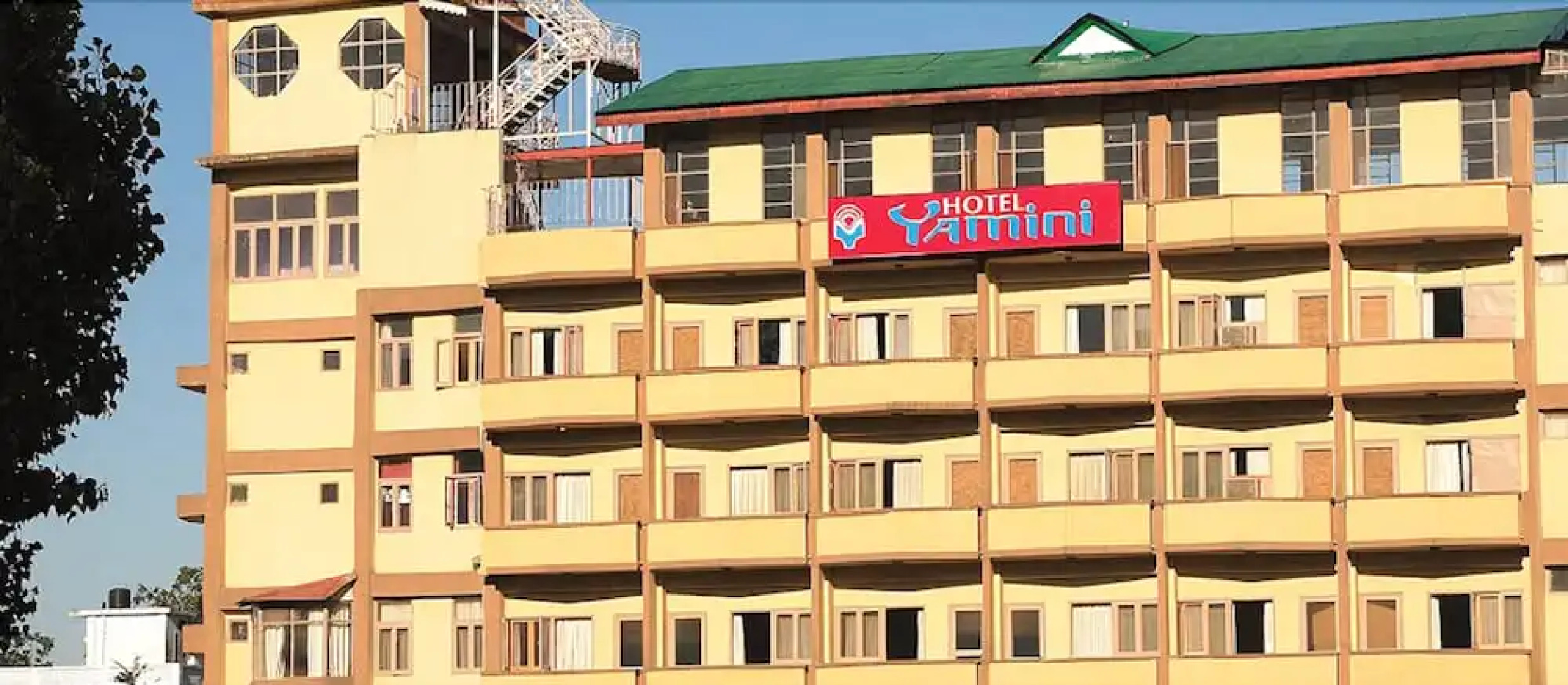 Hotel Yamini