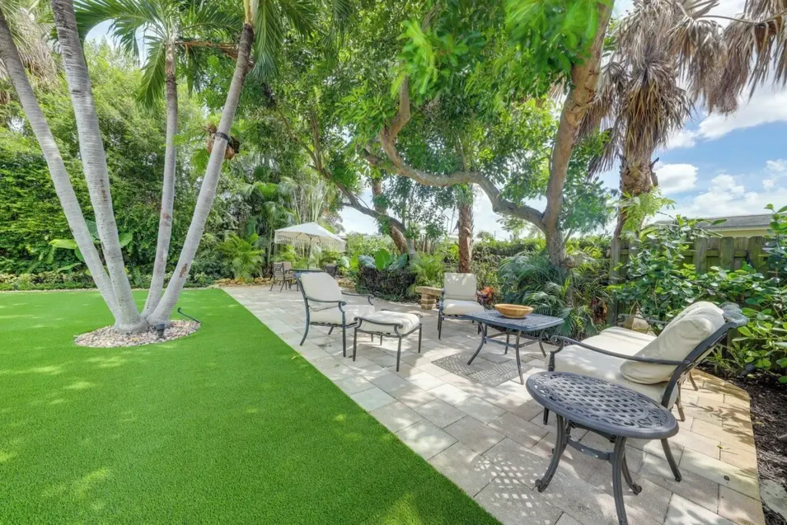 Vibrant North Palm Beach Home ~ 2 Mi to Beach!
