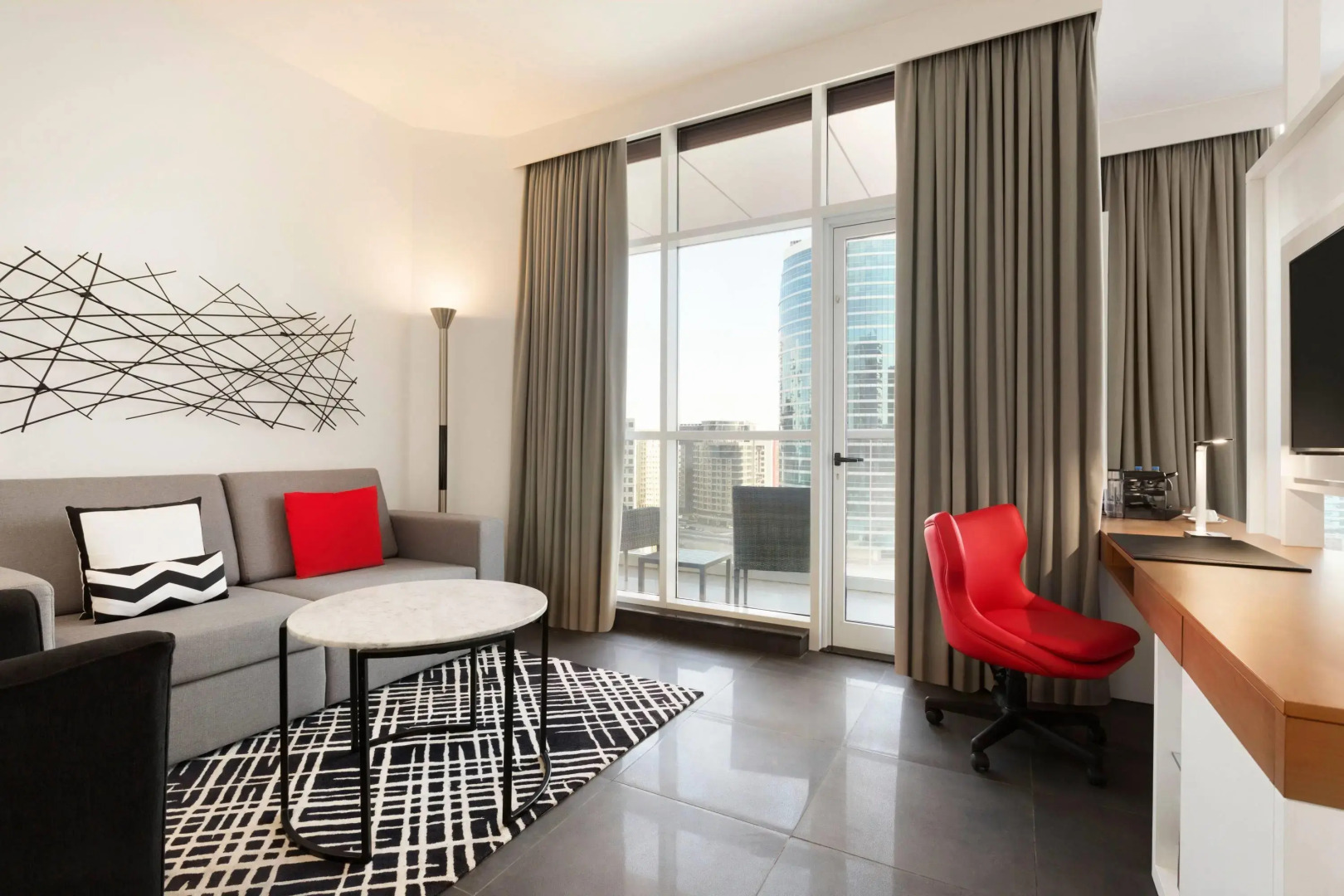 Отель TRYP by Wyndham Dubai