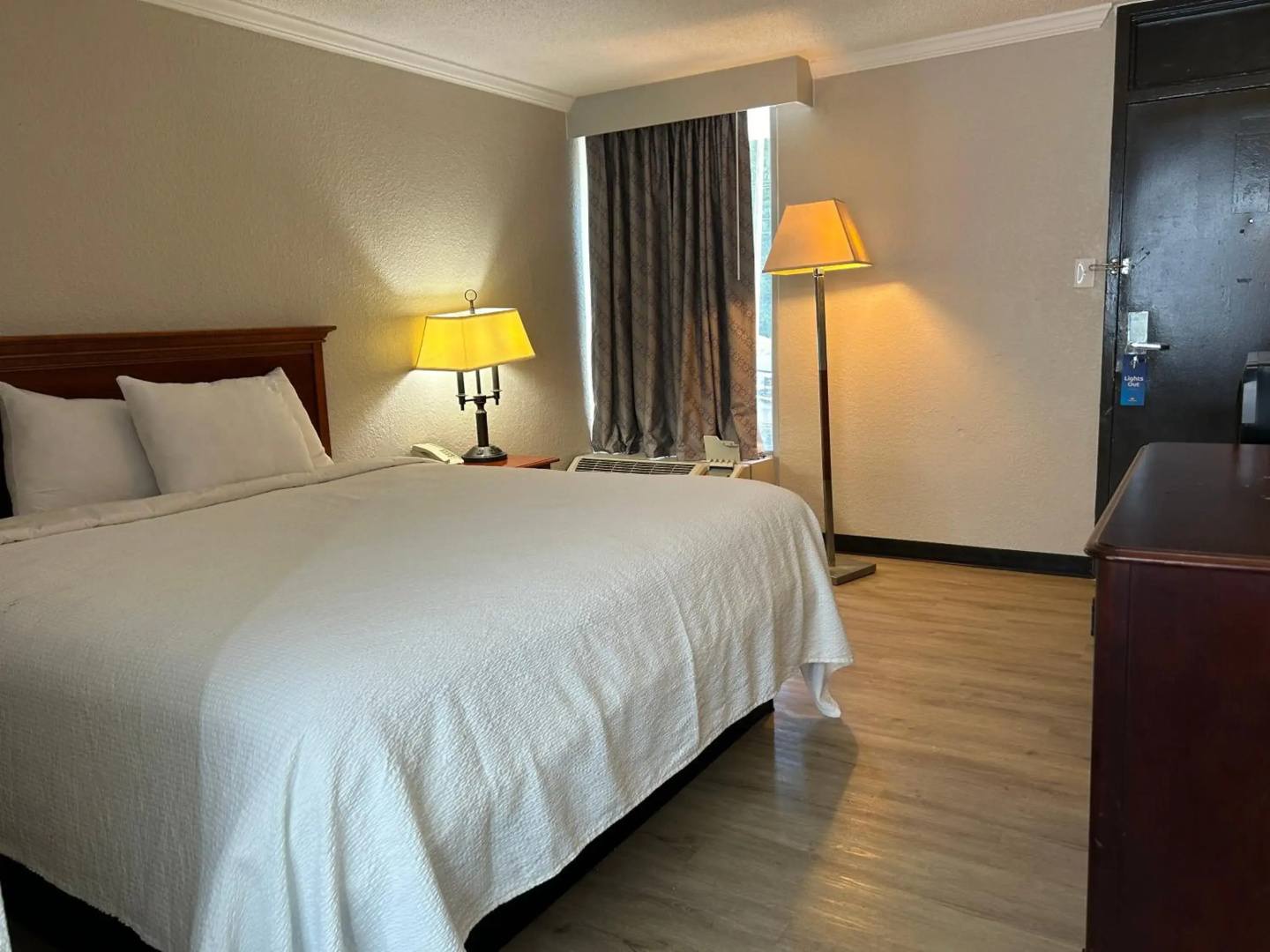 Days Inn by Wyndham Hinesville Near Fort Stewart