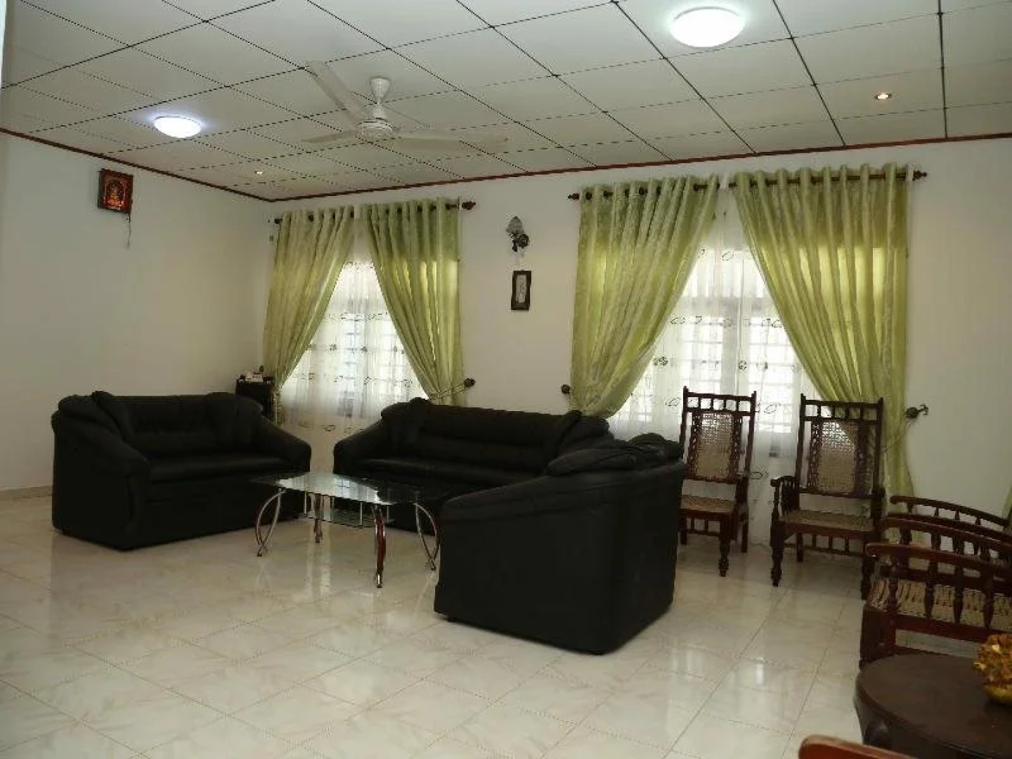 White Villa Beach Resort