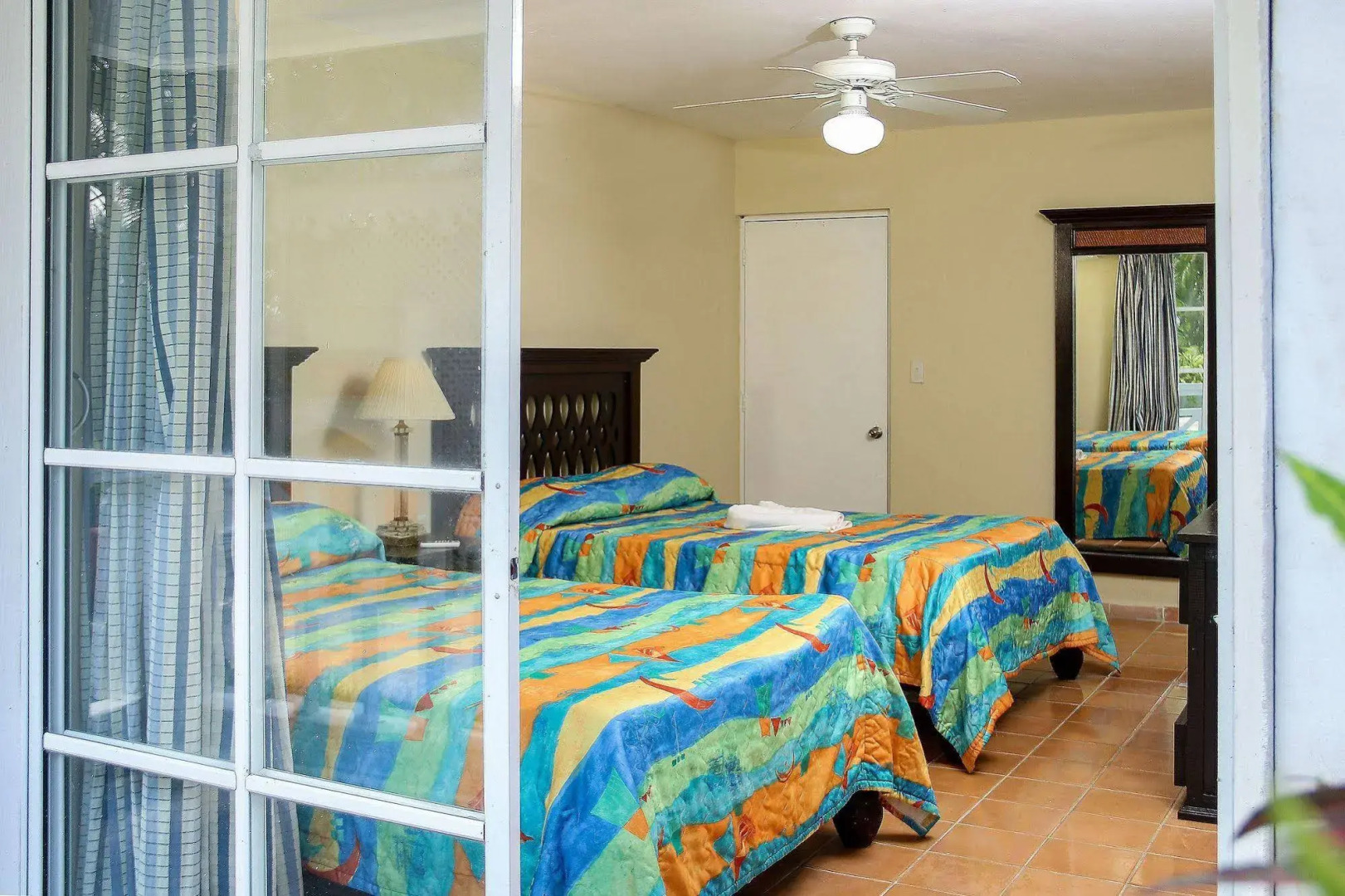 Exxtraordinary Resort - Bellamar