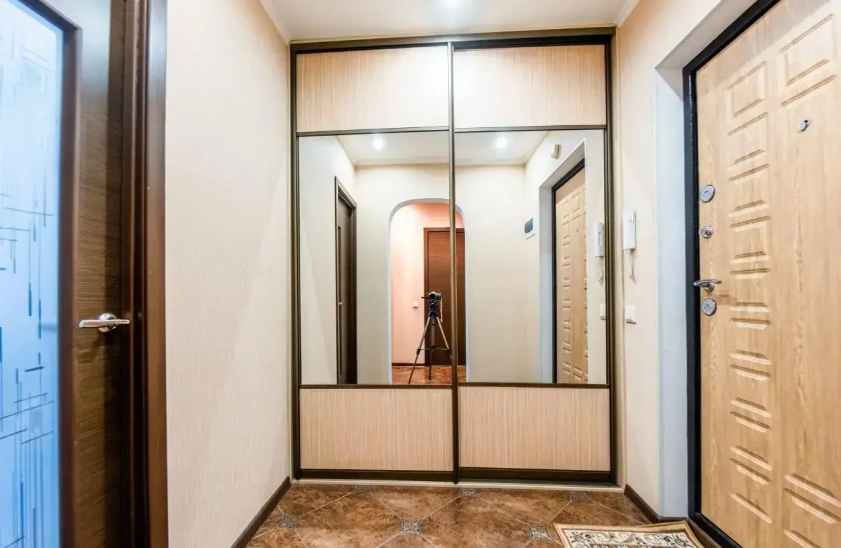 Апартаменты на проспекте Ракетостроителей