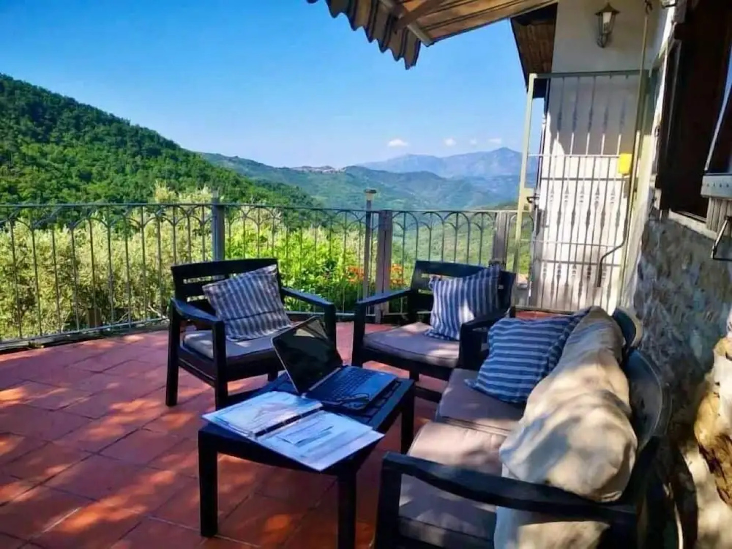 Nature's Rustico - Quiet Location - Picturesque