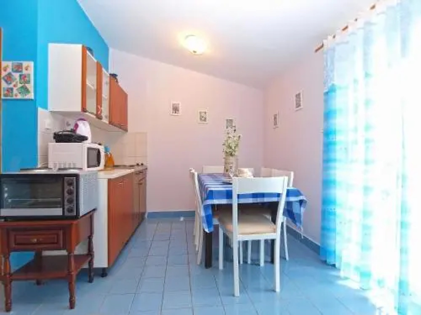 Apartments Vesna 1236