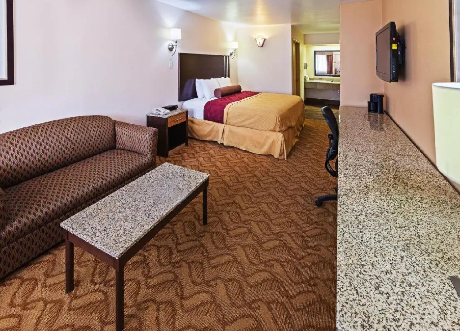 Texas Inn & Suites Raymondville