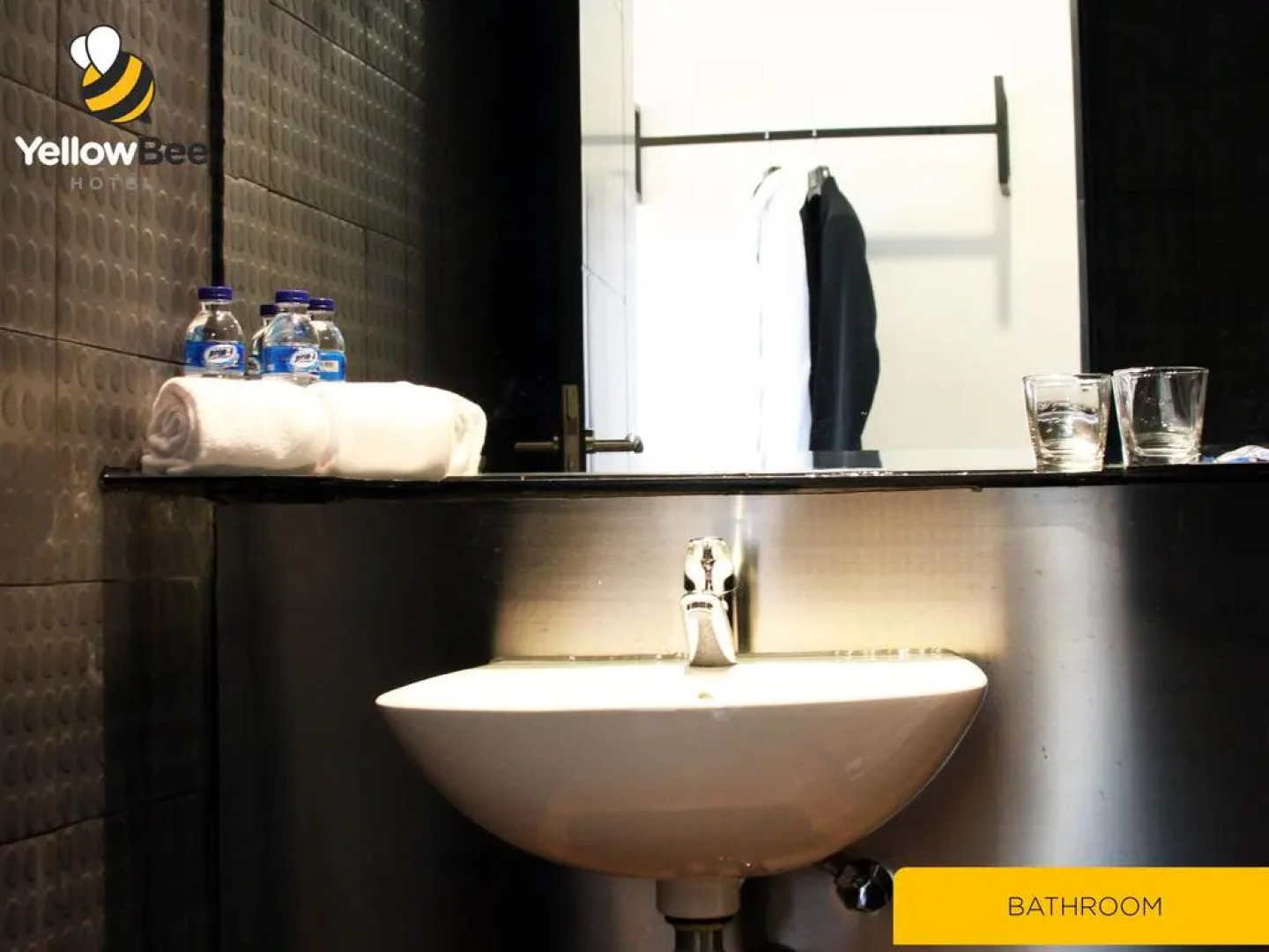 Yellow Bee Tangerang