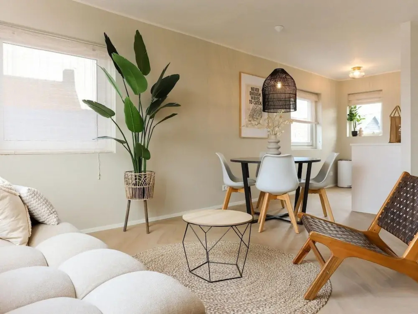 Suite in Vrouwenpolder Near North Sea Beach