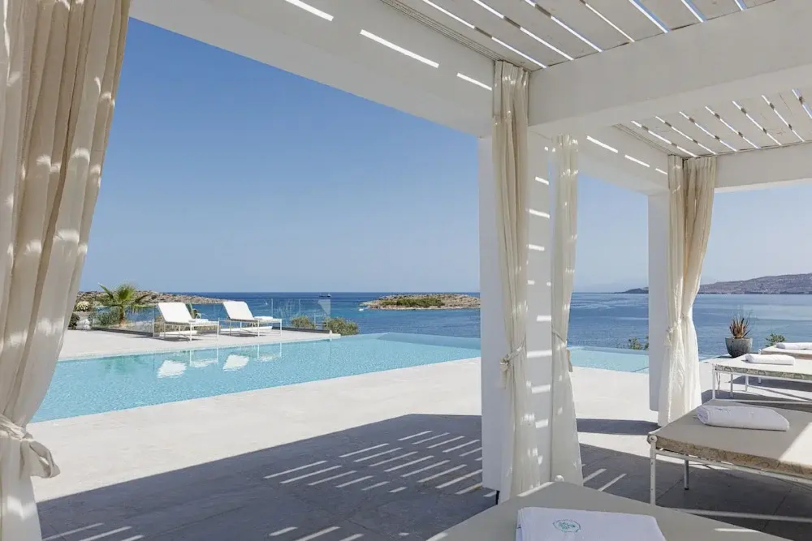 Luxurious Villa With Amazing 360 sea Views Infinity Pool 500m From the Beach
