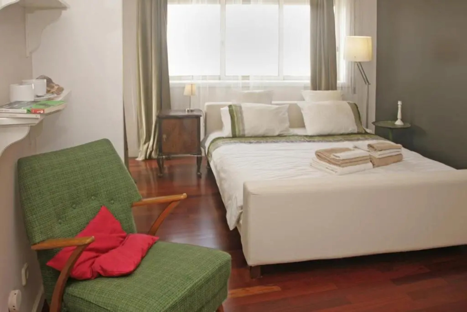 Apartamento Independente Praia & Porto - Limpo e Seguro