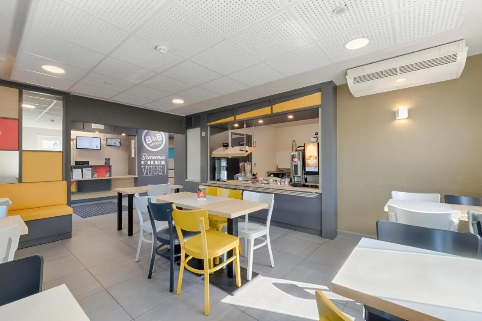 B&B HOTEL AIX EN PROVENCE Pont de l'Arc