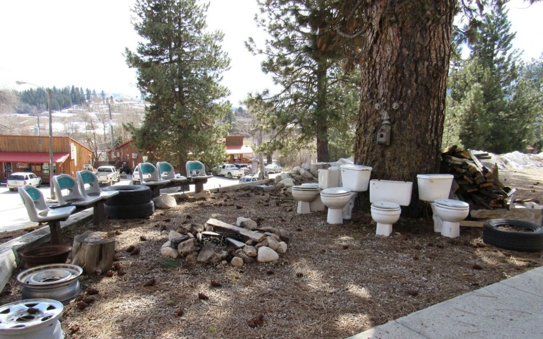 Uncle Billy Bob's Redneck Trailers Vacation Rentals #2