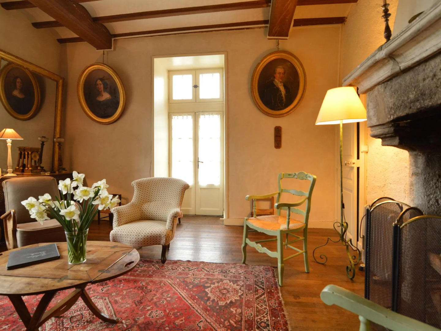 Gorgeous Mansion with Pool in Saint-Paul-du-Bois