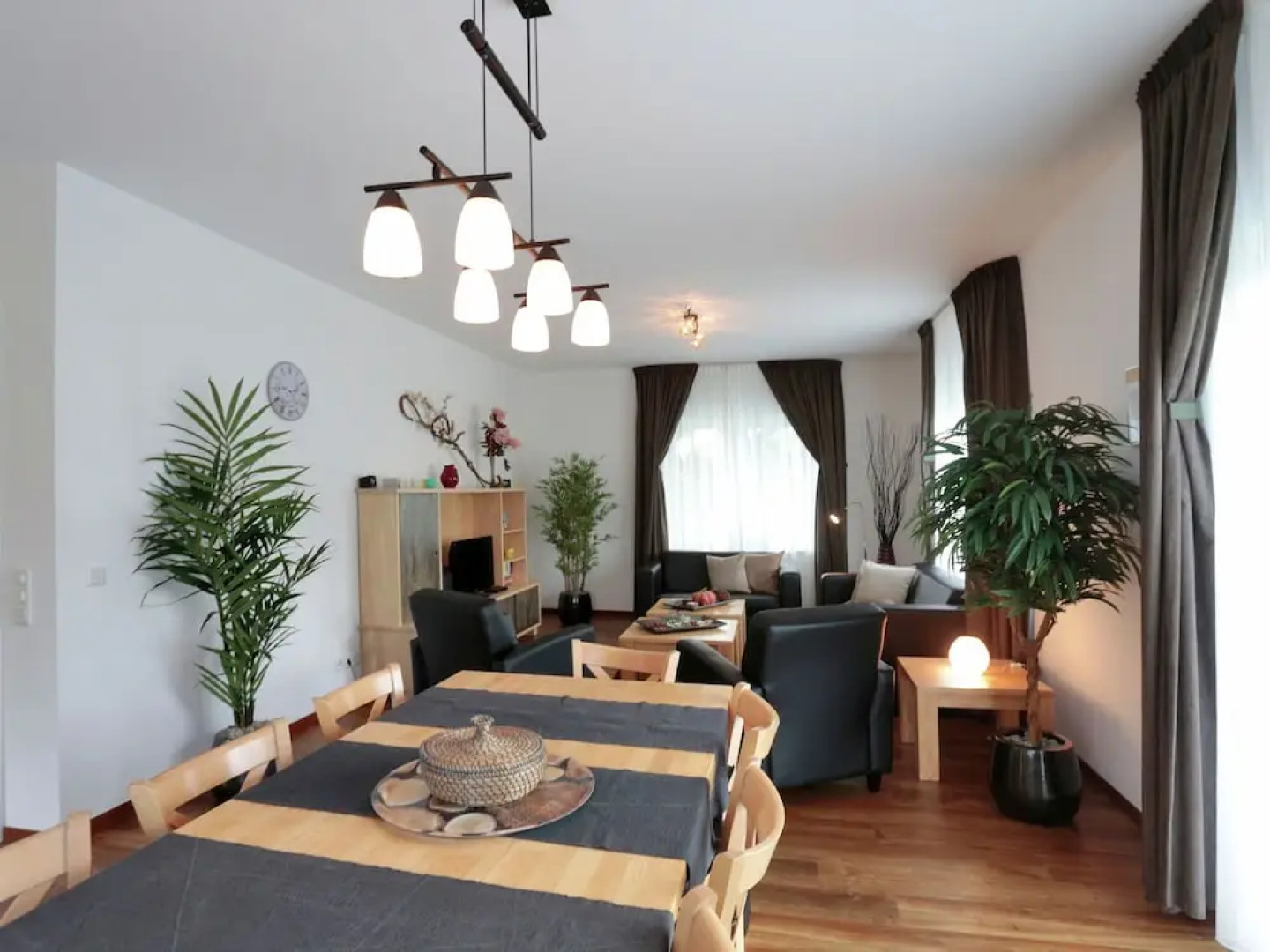 Beautiful Villa with Garden near Ski Area in Kustelberg