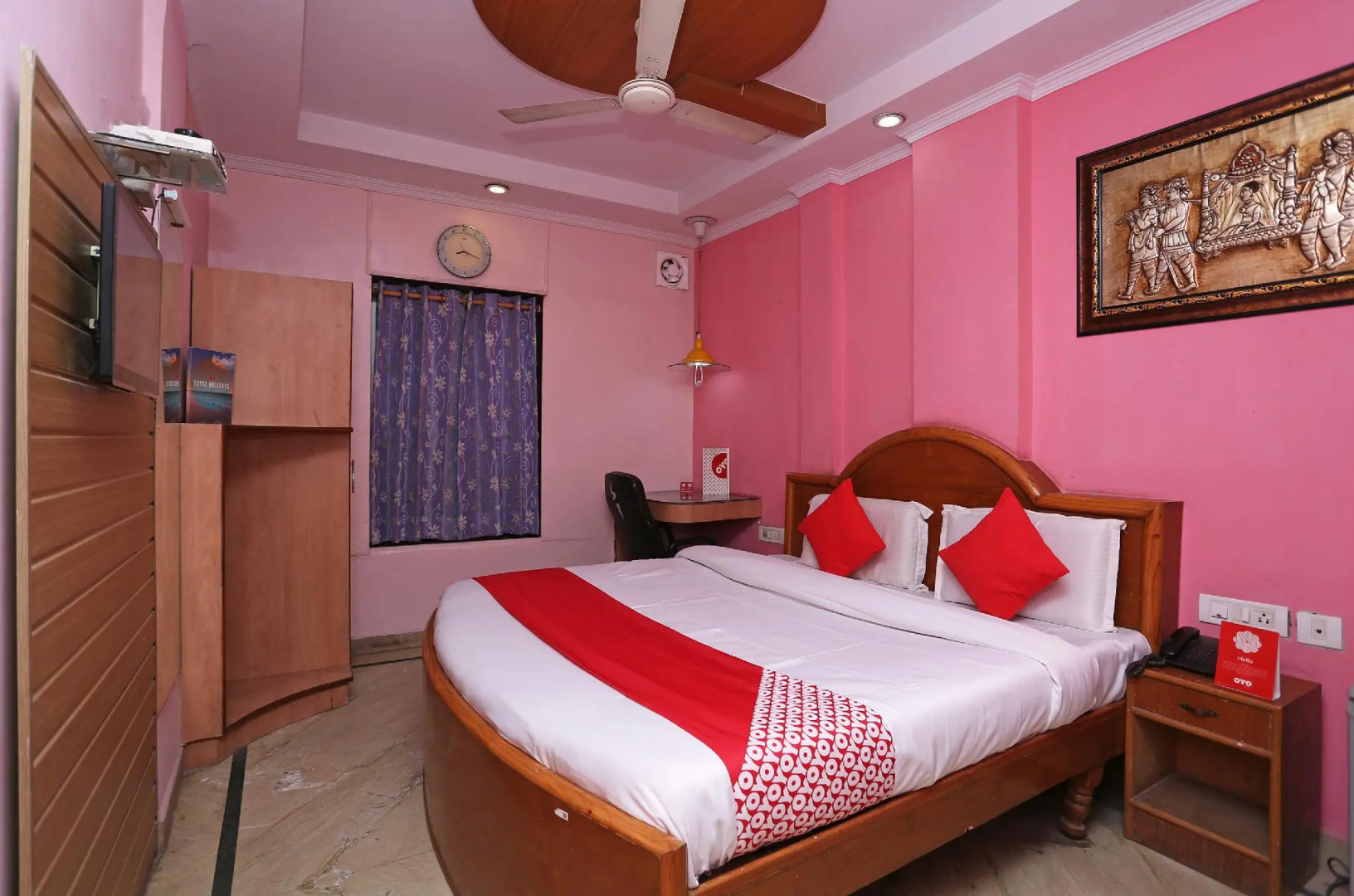 OYO 7147 Hotel Madhur Regency
