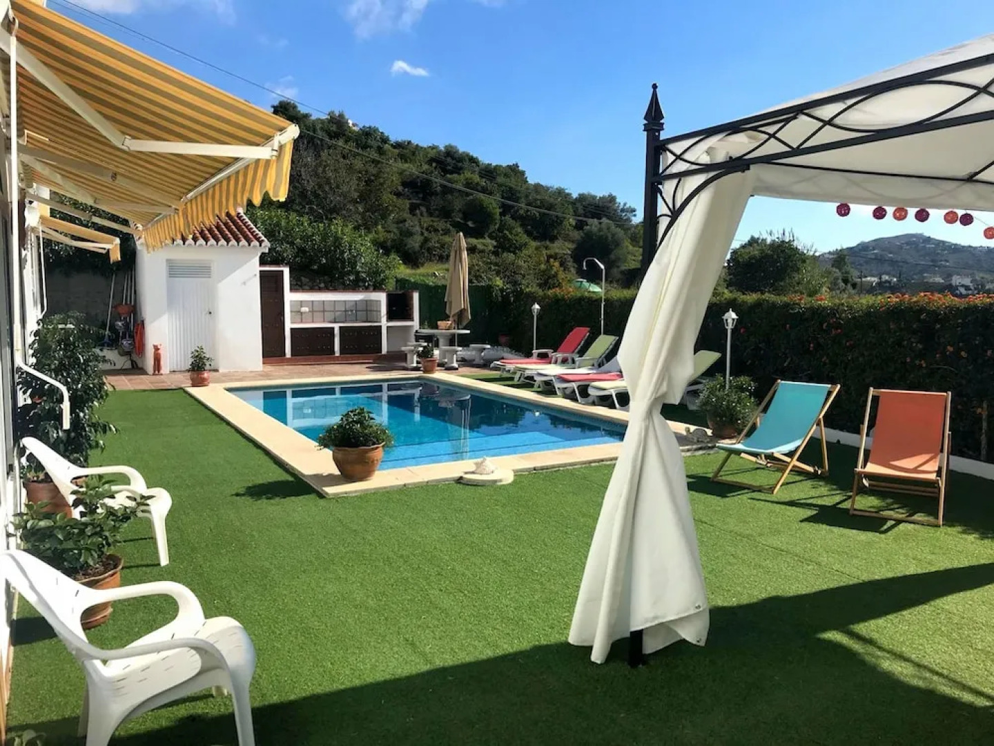 Cozy Cottage in Cómpeta With Private Swimming Pool