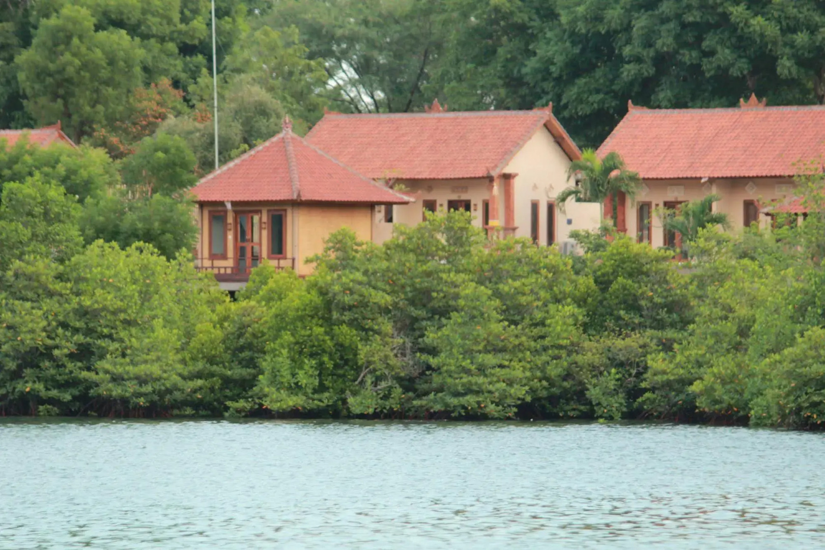 White Sandy Beach Menjangan