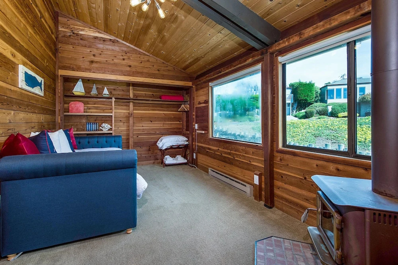 21562 Heron Drive Home 3 Bedrooms 2 Bathrooms Home