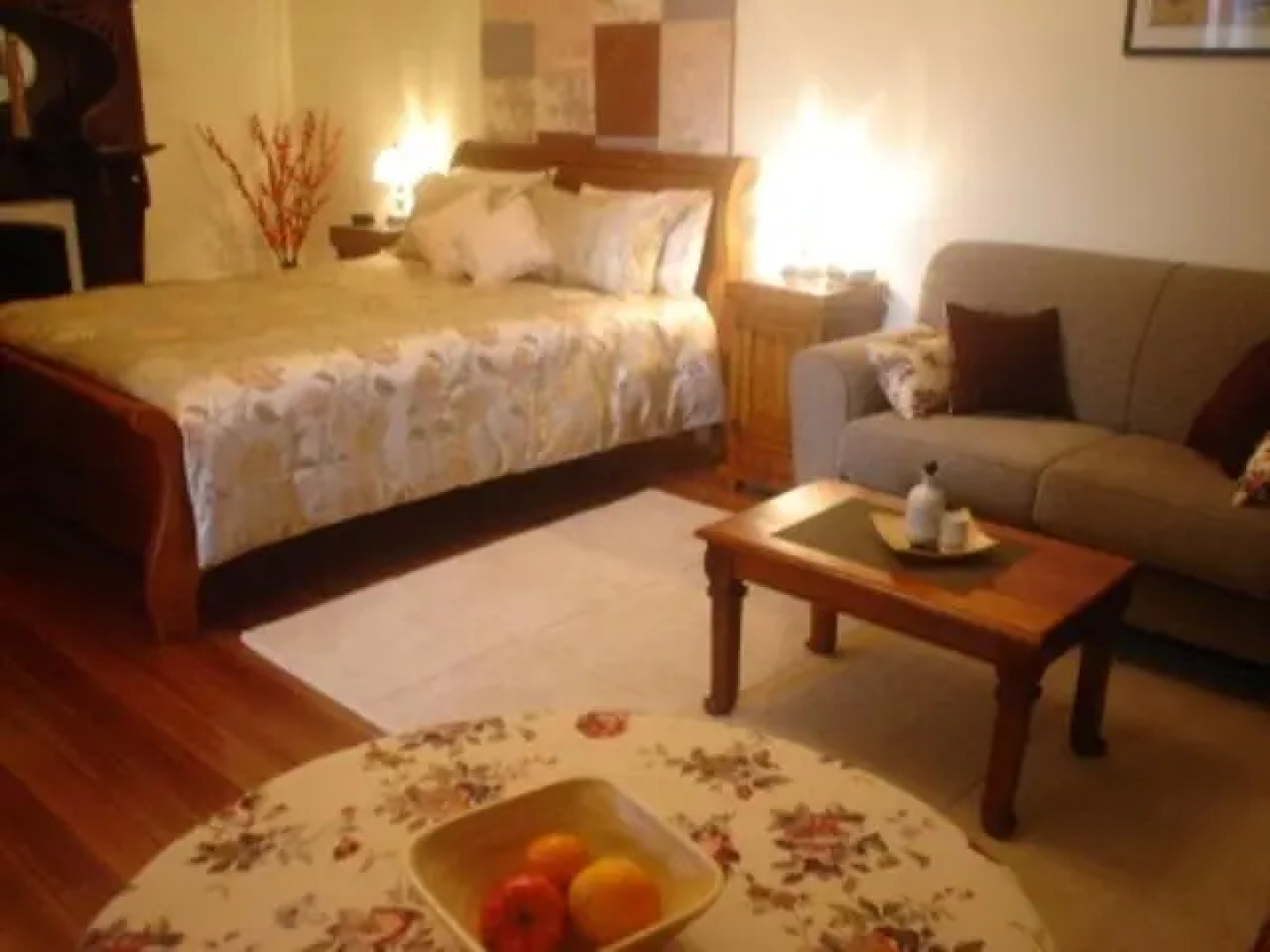 Huonville Guesthouse