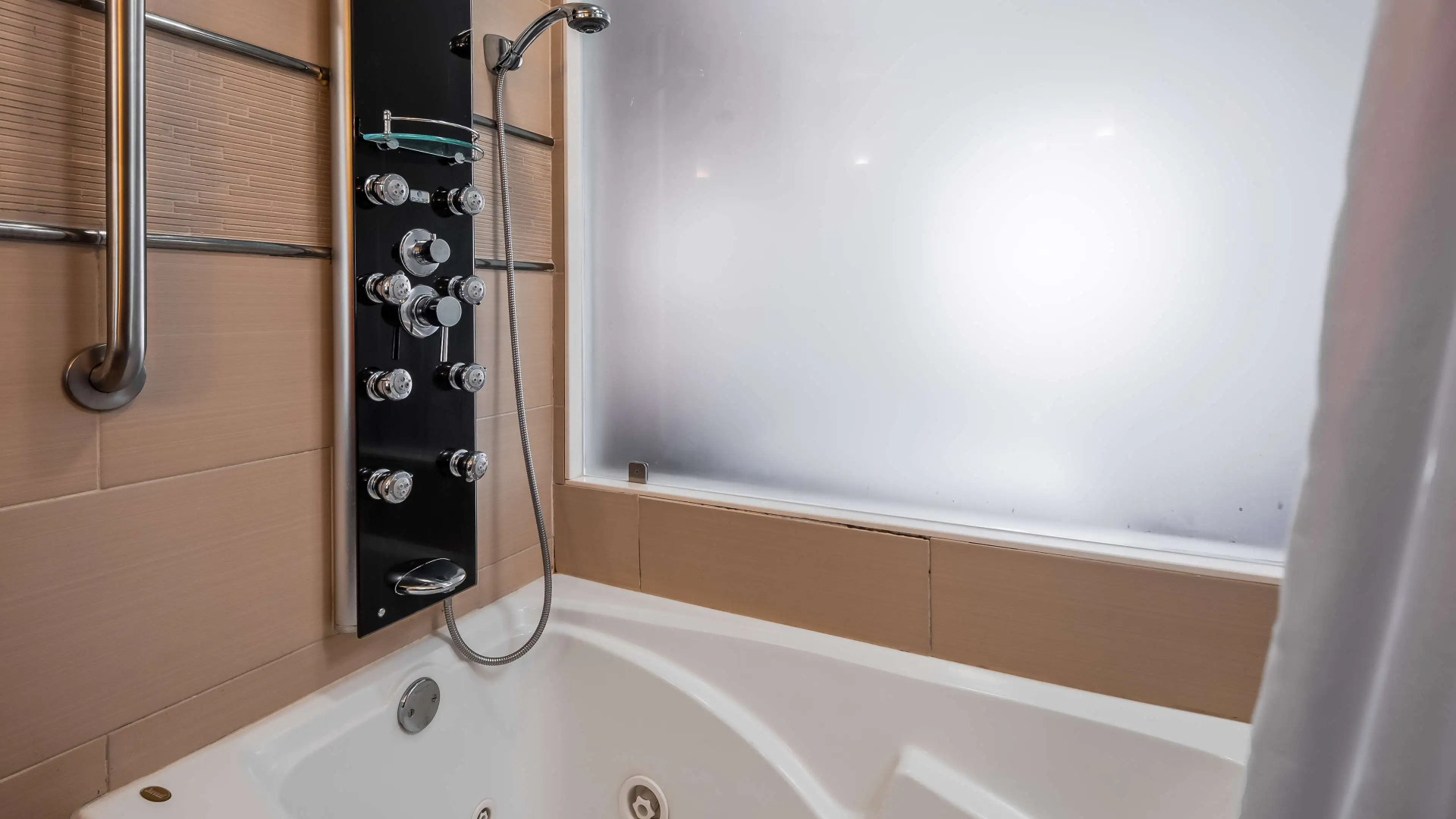 Best Western Plus Flowood Inn & Suites