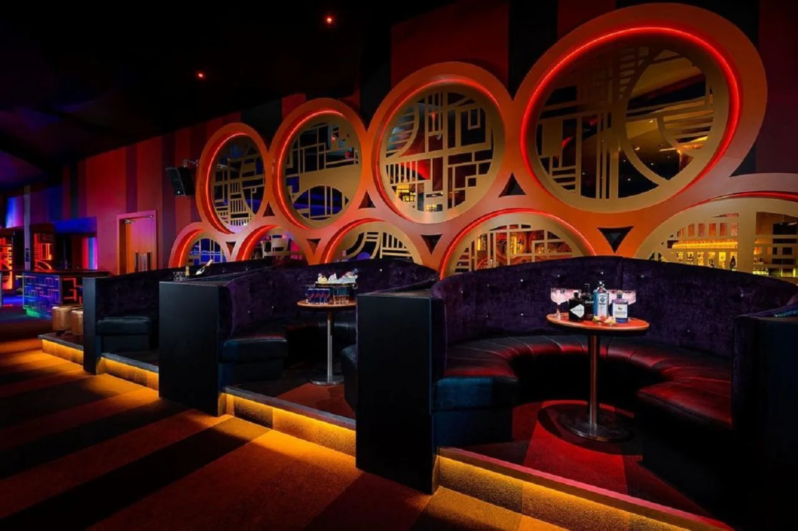 Queens Hotel and Nightclub