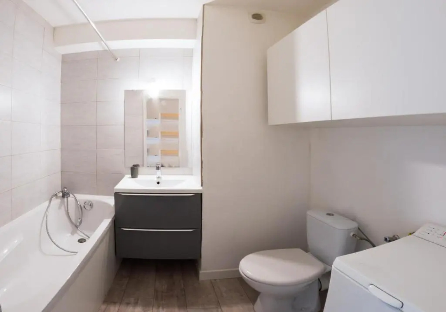 studio standing 1ere ligne Grau du roi