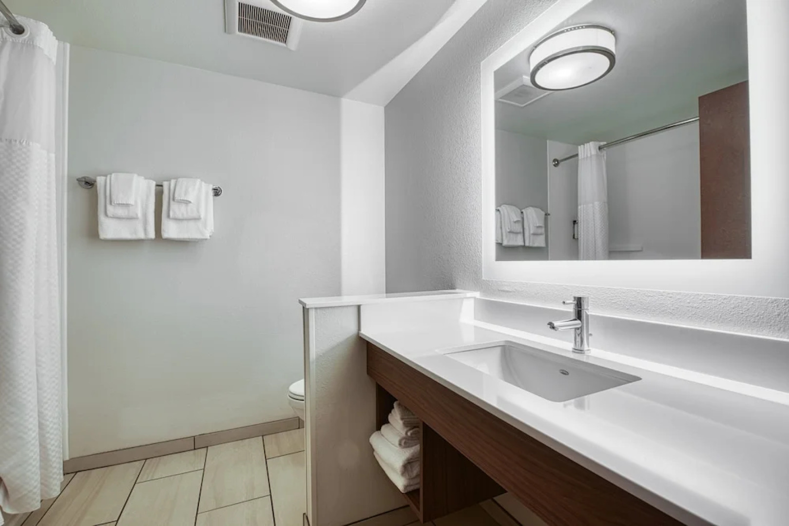 Holiday Inn Express & Suites Manitou Springs by IHG