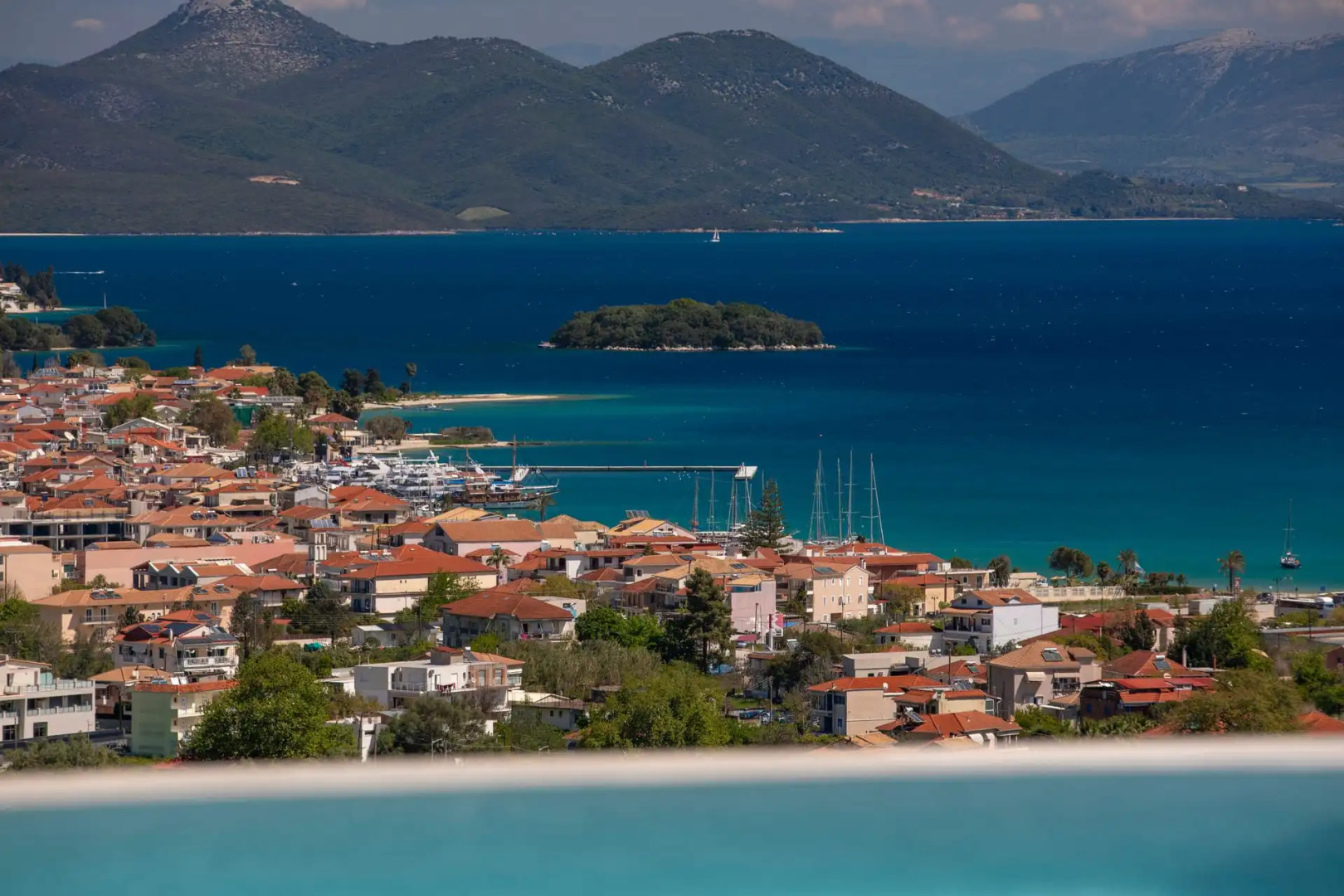 Pothos - Afroditi Villas Collection