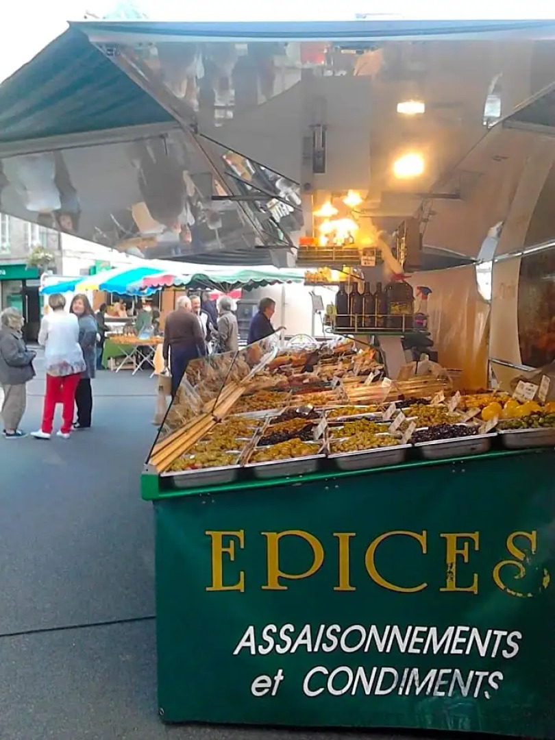 3 Place des Arbres Chambres D'Hotes