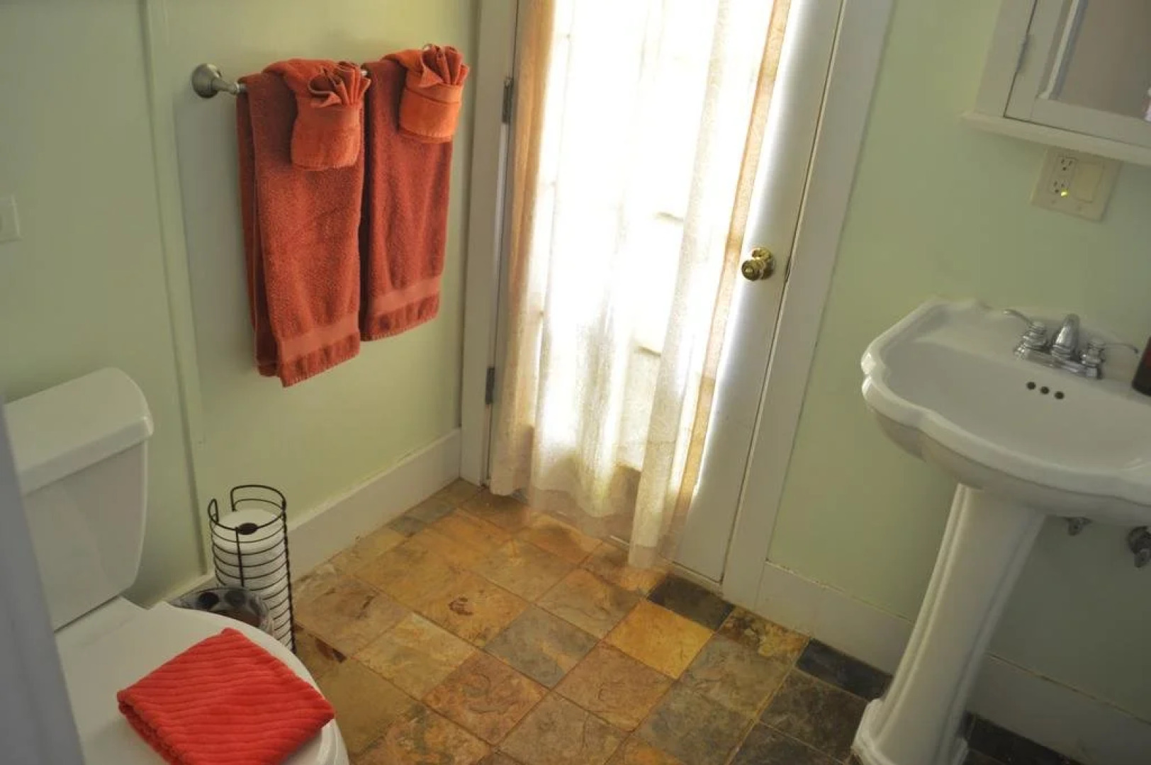 Banyan Tree Bed And Breakfast Retreat