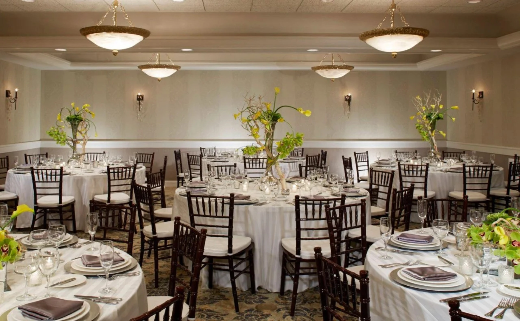 The Del Monte Lodge Renaissance Rochester Hotel & Spa