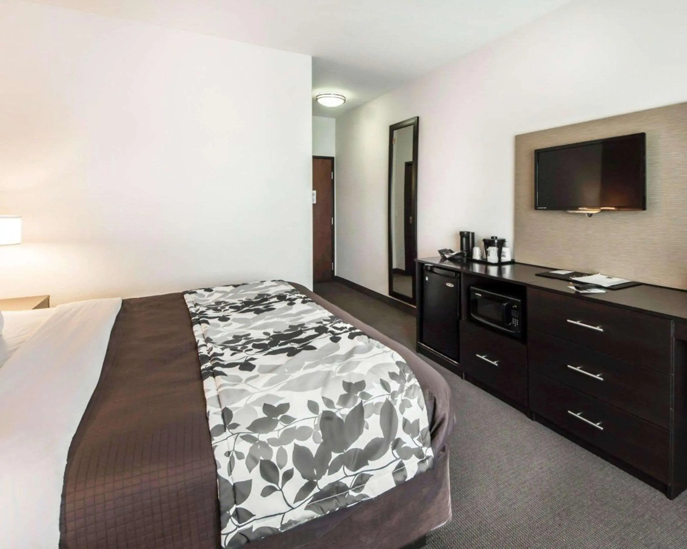 Sleep Inn & Suites Hennessey