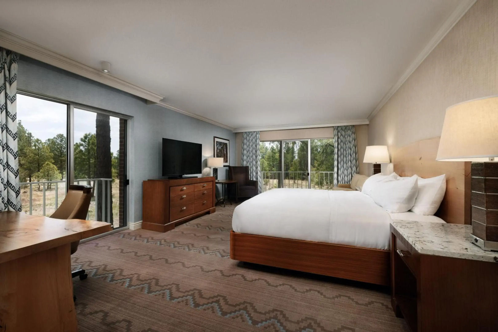 Little America Flagstaff