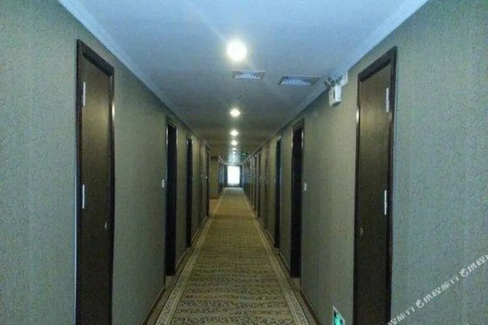 Yangshan Baoheng Business Hotel