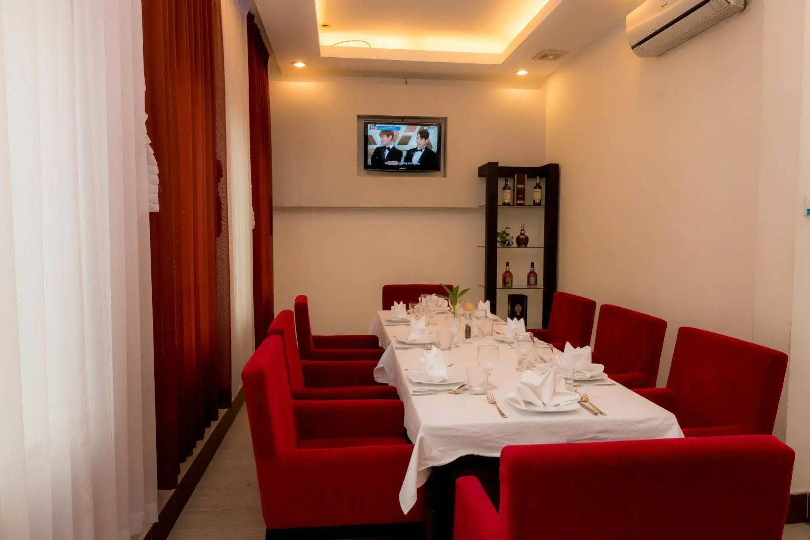 Orussey One Boutique