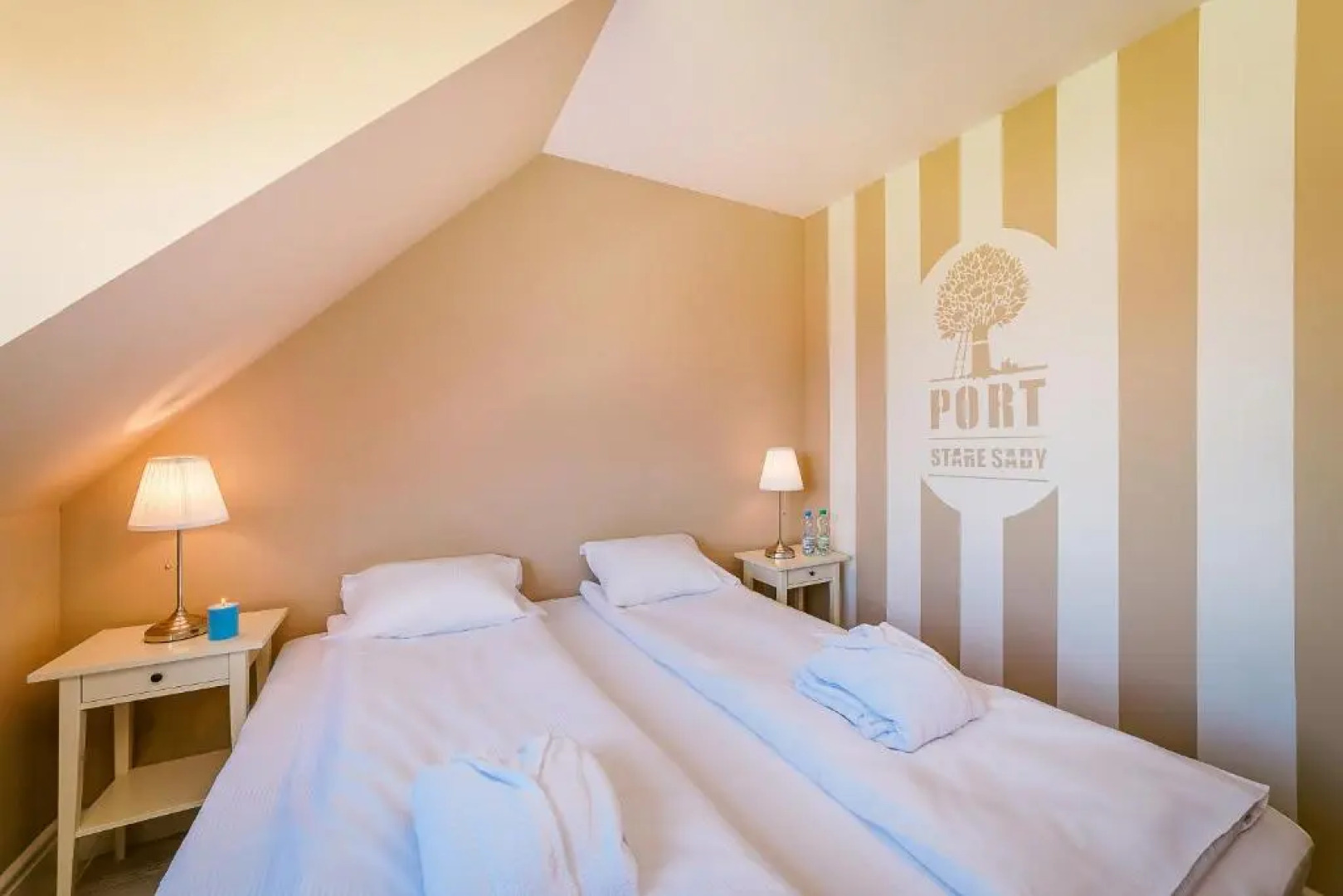 Stare Sady Chillout Rooms "Pod Jabłoniami"