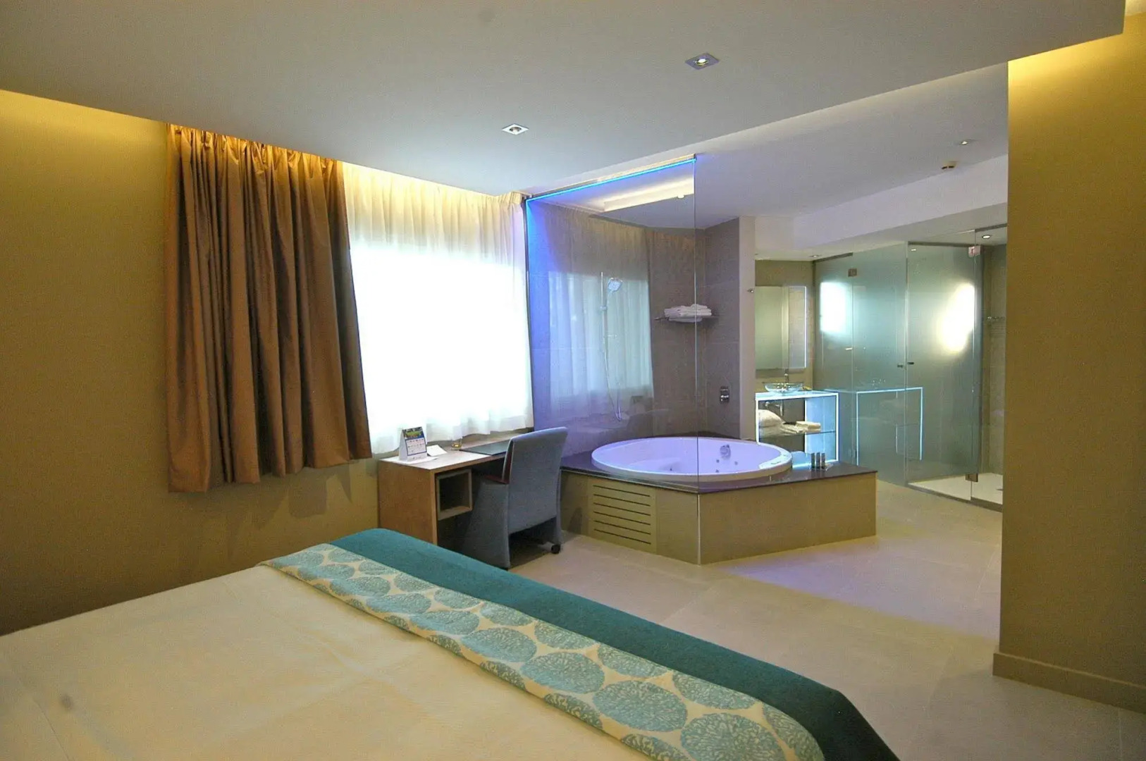 Felix Hotel Residencia