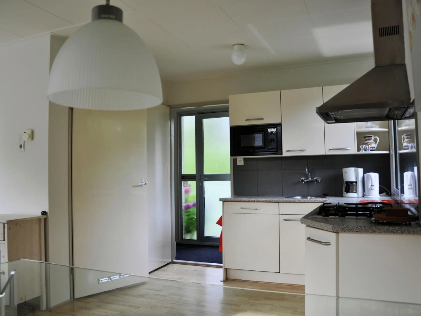 Nice House With a Dishwasher, Giethoorn at 21 km