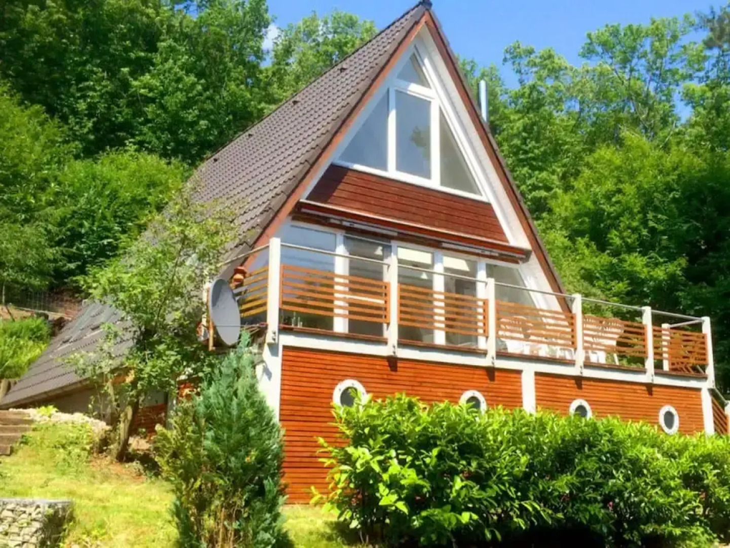 Modern Apartment Near Centre