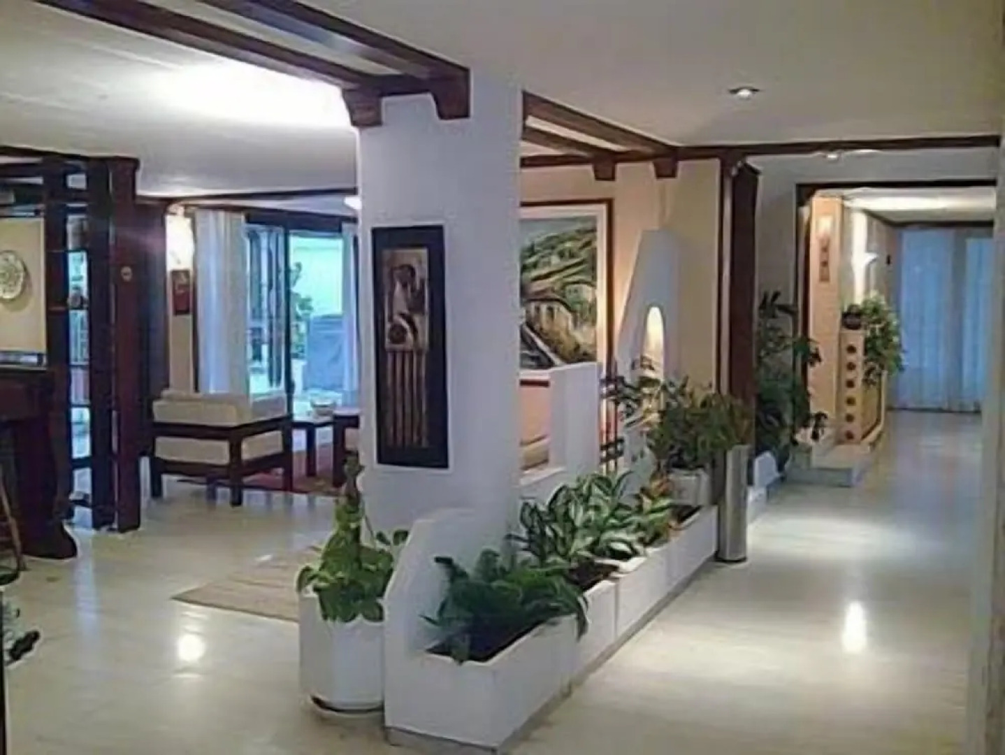 Zina Hotel Apartments