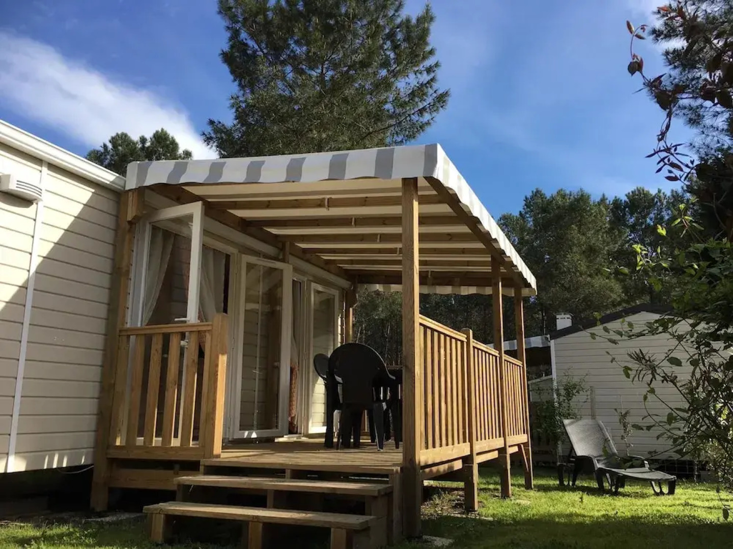 Property With 2 Bedrooms in Saint-julien-en-born, With Shared Pool, Furnished Garden and Wifi - 3 km From the Beach