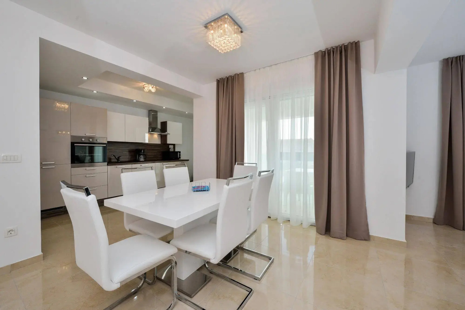 Luxury Apartments Villa Arta