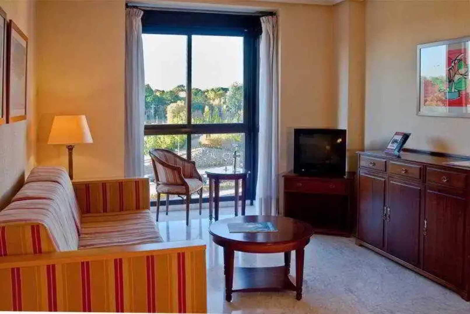 Aparthotel Convención-Barajas